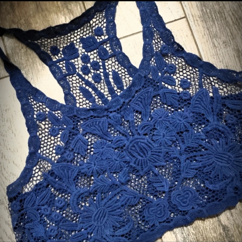 Abercombie Cropped Knit Lace Tank XS fits to M